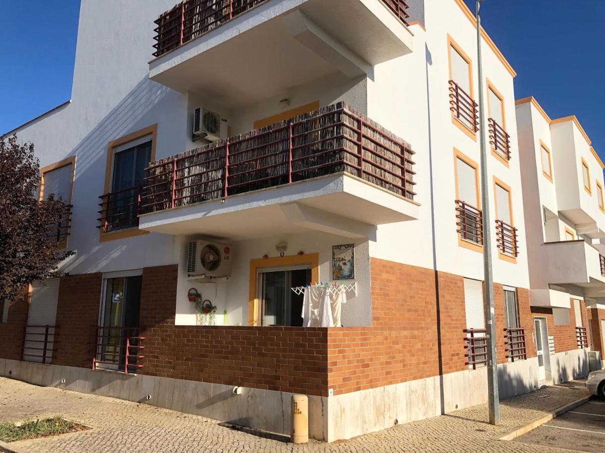 Pe Na Areia Lägenhet Cabanas De Tavira Exteriör bild