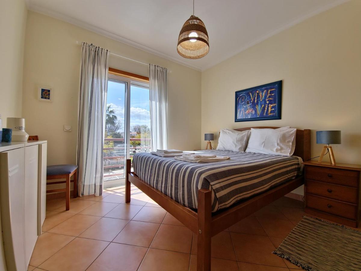 Pe Na Areia Lägenhet Cabanas De Tavira Exteriör bild